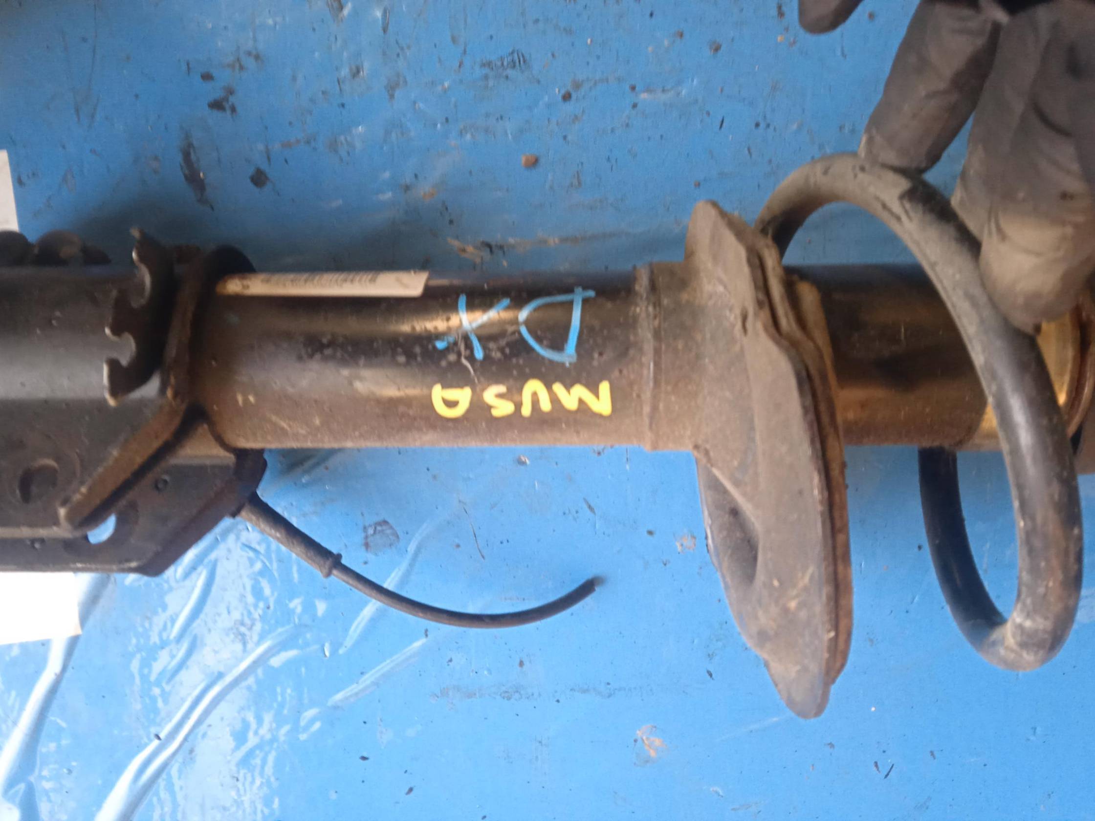 Ammortizzatore ant. dx.